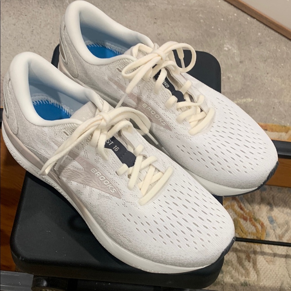 Brooks Men’s White Running Shoes - Size 9